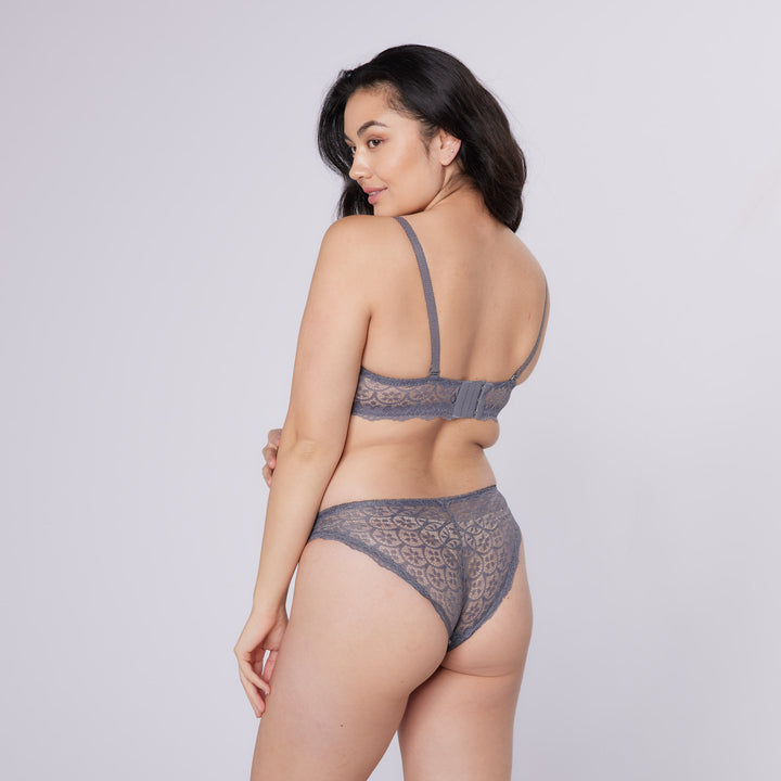 Geneva Balconette Bra & Knicker Set (Grey)